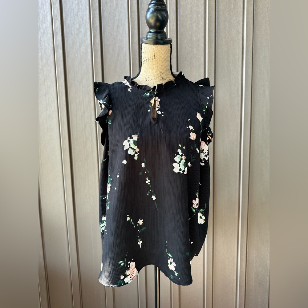 LC Lauren Conrad Black Floral Ruffle Blouse XL
